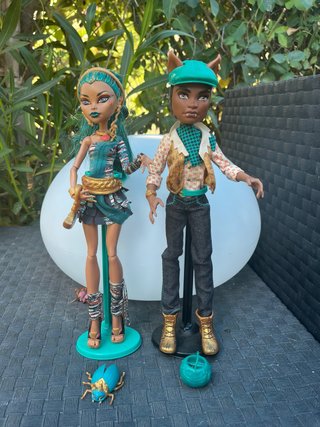 Muñecos Monster High Clawdeen Wolf y Cleo De Nile