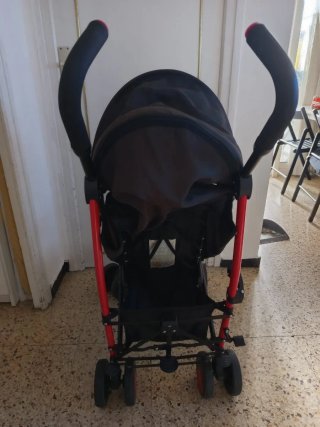 Carro de paseo Chicco negro y rojo