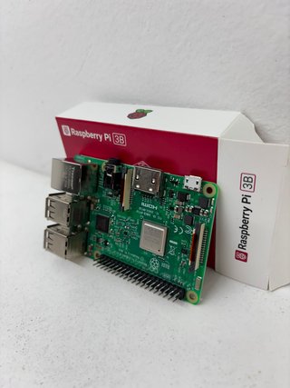 Raspberry Pi 3 Model B 1GB WiFi Bluetooth HDMI