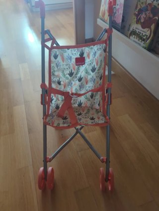 Carrito de muñecas Goulá