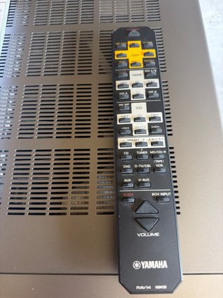 Amplificador Yamaha RX-V420RDS 5.1 radio CD