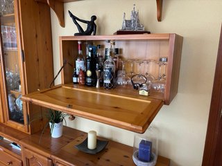 Mueble salón comedor madera maciza rústico