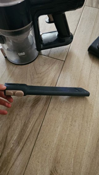 Aspiradora Honiture S13 sin cable LED