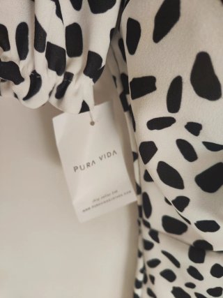 Vestido Pura Vida Clothes volantes animal print