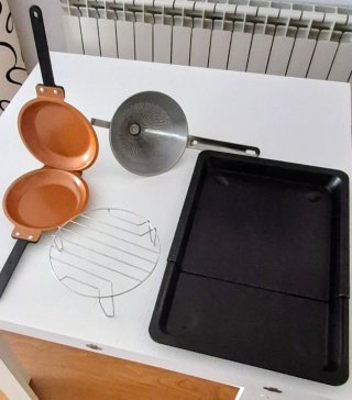 Bandeja Horno Extens., Colador, Sarten y Soporte.
