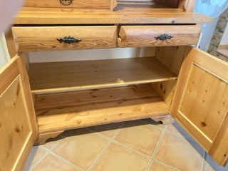 ALACENA ANREI AUSTRIA · MADERA MACIZA CON VIDRIERA