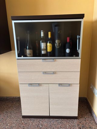 Mueble Estantería con Vitrina