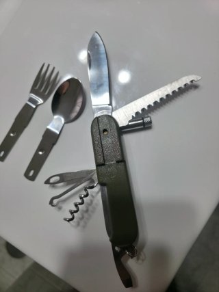 Navaja multiusos camping/supervivencia
