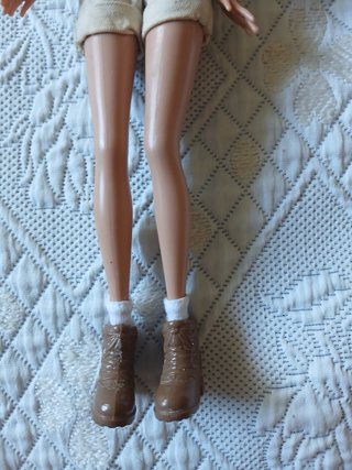 Barbie Play All Day Zoo Doctor & Nursery