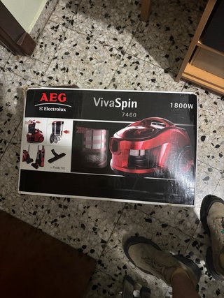 Aspiradora AEG VivaSpin 7460 1800W