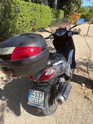 Yamaha XMAX 125 Gris Maxi Scooter