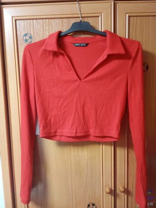 Top SHEIN rojo manga larga cuello polo