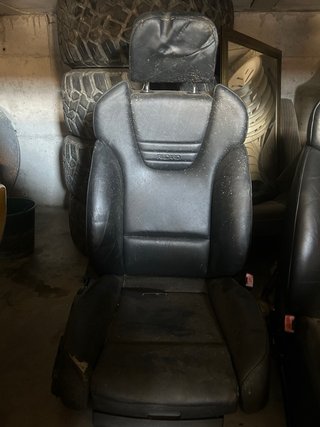 Asientos Recaro Cuero estaban montados en audi S6.