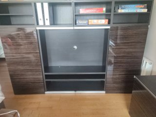 Mueble TV Ikea BESTA puertas correderas