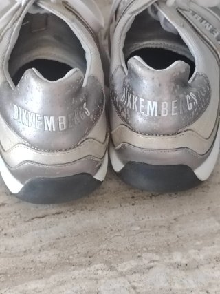 Deportivas Bikkembergs plateadas y blancas