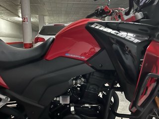 Moto Macbor Montana XR1 125cc Roja