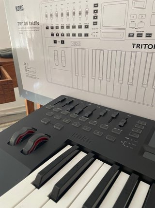 Korg Triton Taktile 25