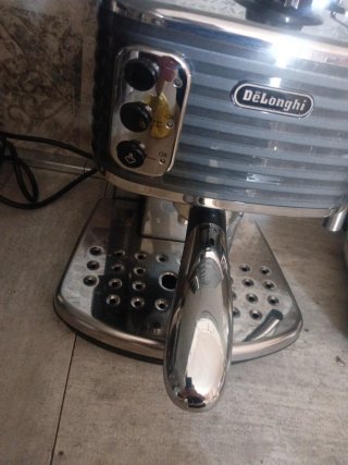 Macchina Caffè DeLonghi Scultura