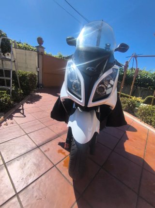 Kymco Superdink 300 ABS Blanca