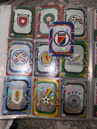 Escudos Adrenalyn XL Mundial Panini