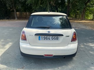 MINI ONE 2008