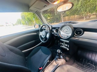 MINI ONE 2008