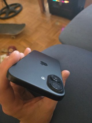 iPhone 16 Negro 128GB