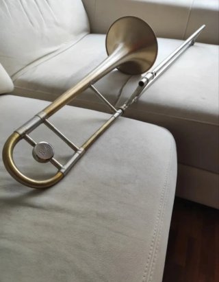 Trombón Bach 42G LT