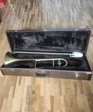 Trombón Bach 42G LT