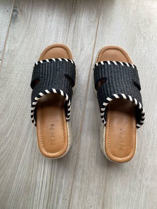 Sandalias NKN Negras