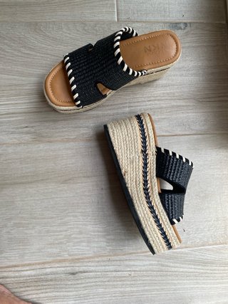 Sandalias NKN Negras