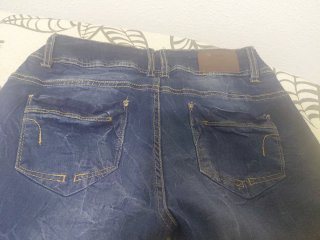 Pantalón vaquero pitillo talla 40