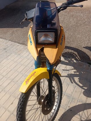 Suzuki DR bing 50