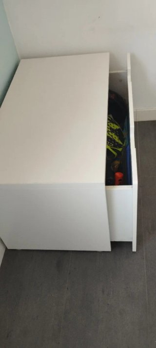 Baúl de almacenaje Ikea blanco