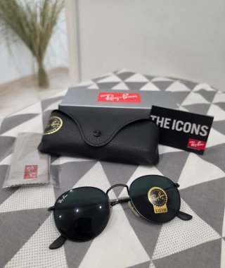 Gafas de sol Ray-Ban negras redondas