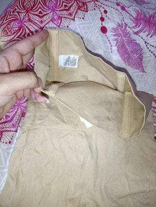 Faja moldeadora beige  nueva