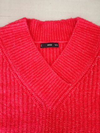 Jersey cuello pico Mango
