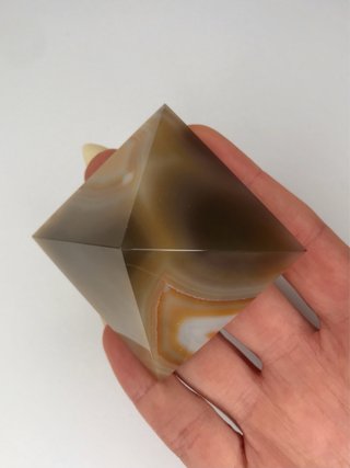 Piramide Agata 5,5cm da collezione