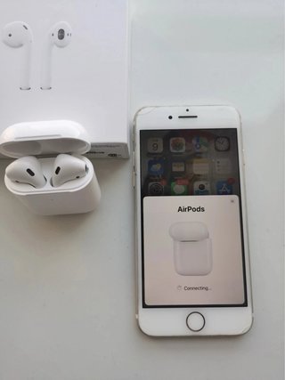 Apple AirPods 2ª Generazione