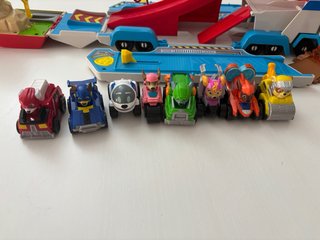 Bus Patrulla Canina con muñecos