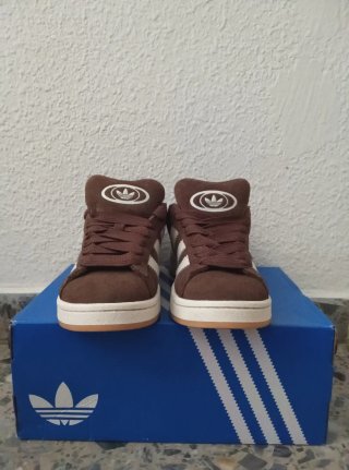 Adidas Campus Marrones y Blancas Unisex