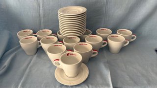 Oportunidad 14 Tazas de desayuno con plato