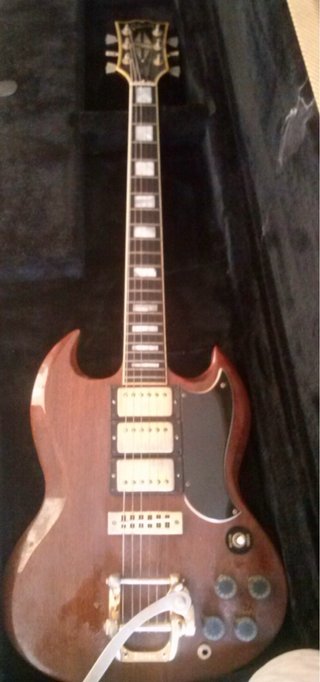 Gibson SG Custom 3 pastillas Bigsby Walnut