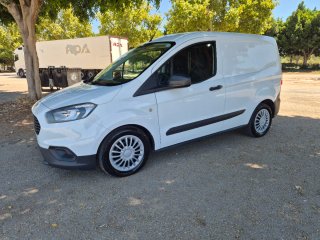 Ford Transit Courier 2019