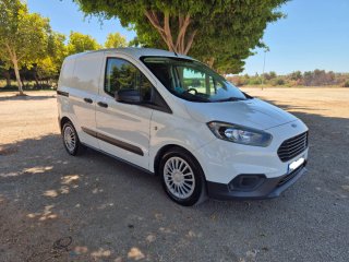 Ford Transit Courier 2019