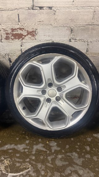 Llantas 18 Ford Focus ST (4 unidades)