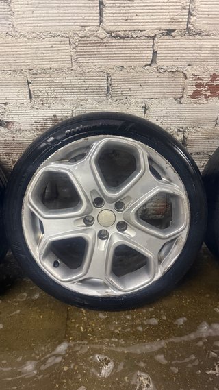 Llantas 18 Ford Focus ST (4 unidades)
