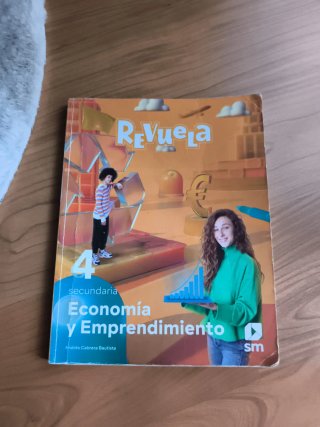 Economía y emprendimiento 4o Secundaria : Revuela