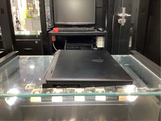 Portátil Gaming MSI Pulse 16