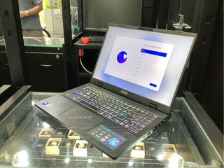 Portátil Gaming MSI Pulse 16
